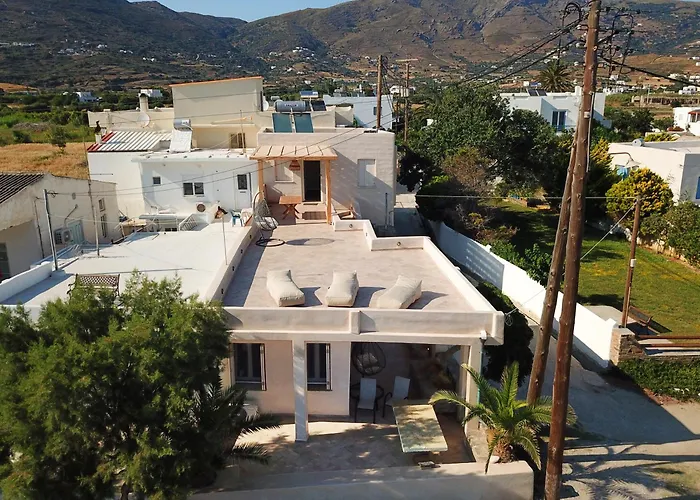 Sea Senses Andros - A Beachfront Retreat アパート