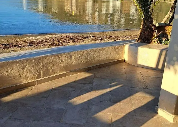 Sea Senses Andros - A Beachfront Retreat Γαύριο